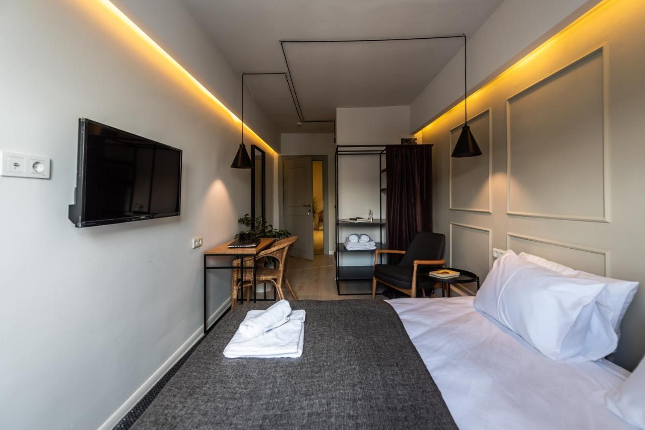 Intro Suites Istanbul Exterior photo